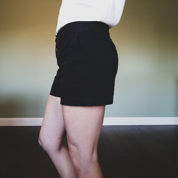 LOFT Shorts - Picture 3 of 5